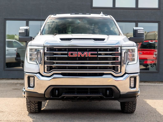 2022 GMC Sierra 3500 SLT DIESEL DUALLY in Cars & Trucks in Saskatoon - Image 2