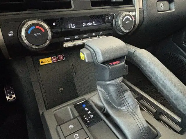 2025 Toyota Tacoma Sport | 6ft Truck Bed | Wireless Charging dans Autos et camions dans Ville d’Edmonton - Image 25