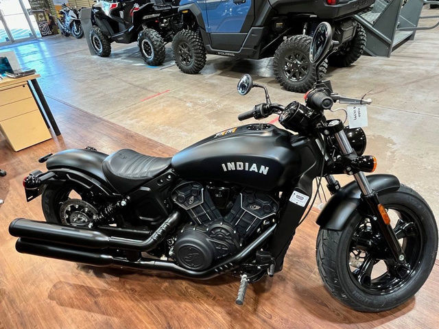 2024 Indian Scout Bobber Sixty ABS Black Smoke in Street, Cruisers & Choppers in City of Halifax - Image 3