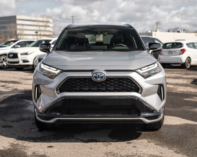 2023 Toyota RAV4 Prime XSE UN PROPRIÉTAIRE/JAMAIS ACCIDENTÉ/BAS  in Cars & Trucks in City of Montréal - Image 2