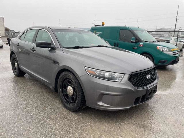  2016 Ford Taurus Police Inte in Cars & Trucks in Barrie - Image 3