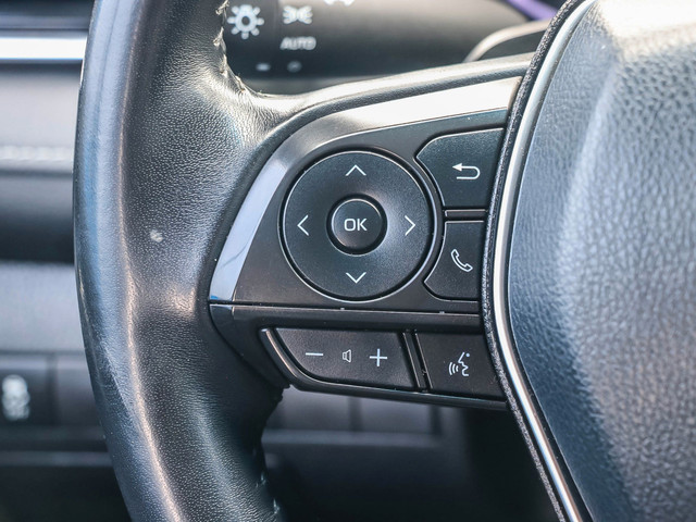 2018 Toyota Camry SE in Cars & Trucks in London - Image 4