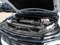 This Chevrolet Suburban delivers a Gas V8 6.2L/ engine powering this Automatic transmission. ENGINE,... (image 9)