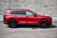 Sunroof, Power Liftgate, Heated Seats, Heated Steering Wheel, Apple CarPlay! 6 LOCATIONS KINGSTON -... (image 1)