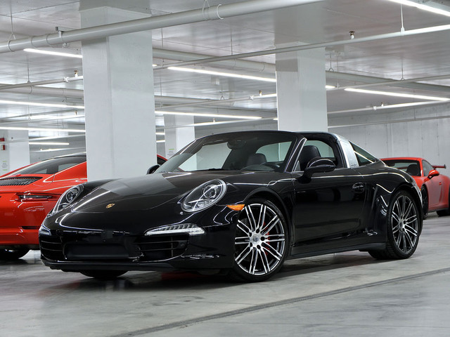 2014 Porsche 911 Targa 4S / BOSE / Sport Chrono / Premium Pack in Cars & Trucks in Longueuil / South Shore