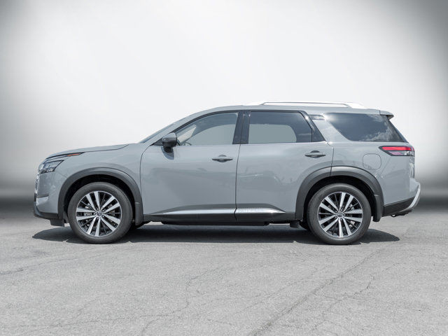 2024 Nissan Pathfinder Platinum | One Owner | Clean Carfax in Cars & Trucks in Hamilton - Image 3