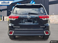 Look at this certified 2018 Toyota Highlander XLE AWD | Leather | Sunroof | Nav | Heated Seats | Blu... (image 3)