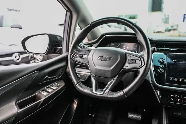 2023 Chevrolet Bolt EV 1LT * Carplay * Sieges Chauffant et Elect in Cars & Trucks in City of Montréal - Image 23