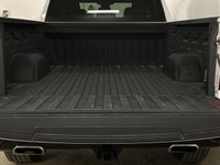 ALL VEHICLES COME CERTIFIED WITH A 90 POINT INSPECTION. Engine: 8 Cylinder Engine 5.3L/325CI L/100Km... (image 6)