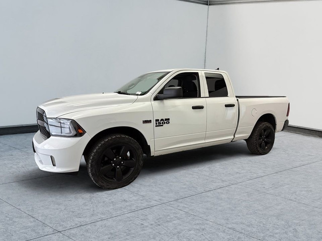 2019 Ram 1500 Classic Quad Cab 4x4 5,7 Hemi 6 Passagers Camera M in Cars & Trucks in Laval / North Shore - Image 3