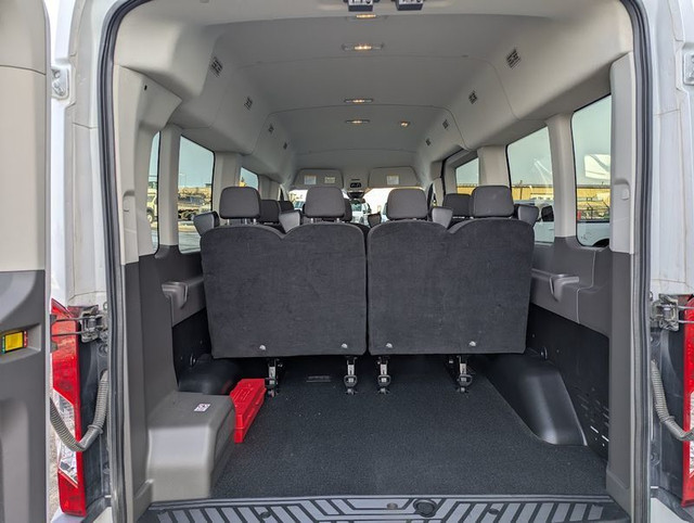 2023 Ford Transit Passenger Wagon T-350 148" Mid Roof, XL AWD, 1 in Cars & Trucks in Calgary - Image 4