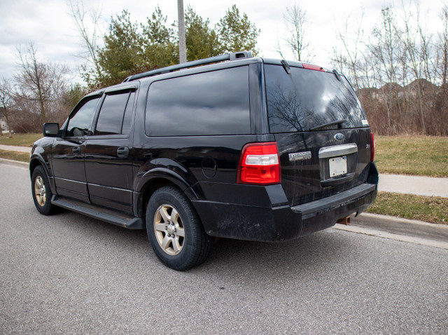 2009 Ford Expedition Max in Cars & Trucks in Mississauga / Peel Region - Image 3