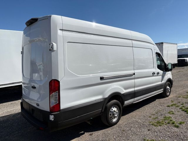 2022 Ford Transit T-250 Cargo Van ALL WHEEL DRIVE HIGHROOF LONG  in Cars & Trucks in Calgary - Image 4