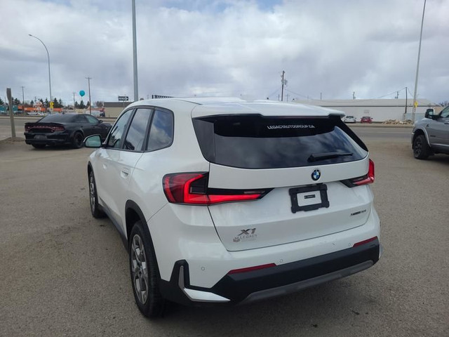 2023 BMW X1 xDrive28i - Heated Seats - Apple CarPlay in Cars & Trucks in Lethbridge - Image 3
