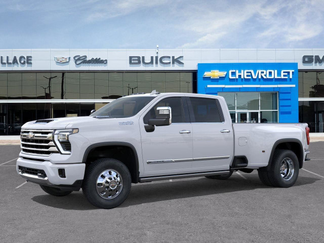 2025 Chevrolet Silverado 3500HD High Country in Cars & Trucks in Oakville / Halton Region - Image 4