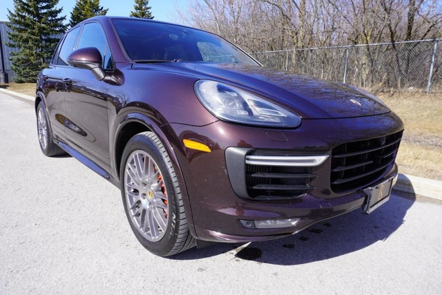  2016 Porsche Cayenne 1 OWNER /STUNNING COMBO /DEALR SERVICED/ C in Cars & Trucks in Mississauga / Peel Region - Image 3