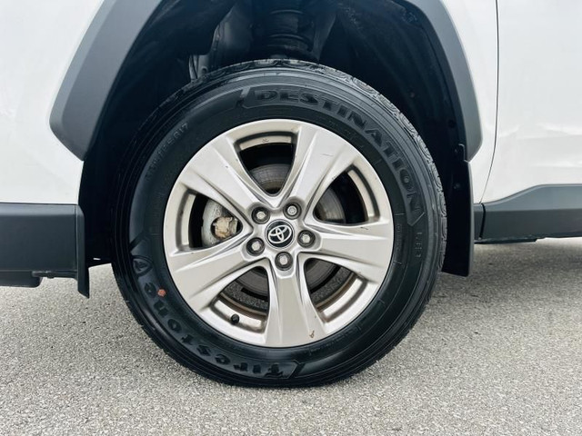 2023 Toyota RAV4 Hybrid XLE in Cars & Trucks in Stratford - Image 4