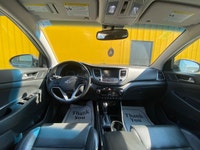 REFINED, POWERFUL, AND ALL-WEATHER READY THIS 2017 HYUNDAI TUCSON AWD 2.0L LUXURY DELIVERS SOPHISTIC... (image 8)