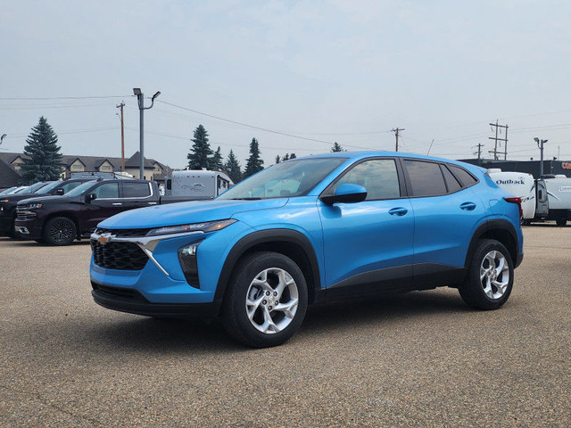 2025 Chevrolet Trax LS in Cars & Trucks in St. Albert - Image 2