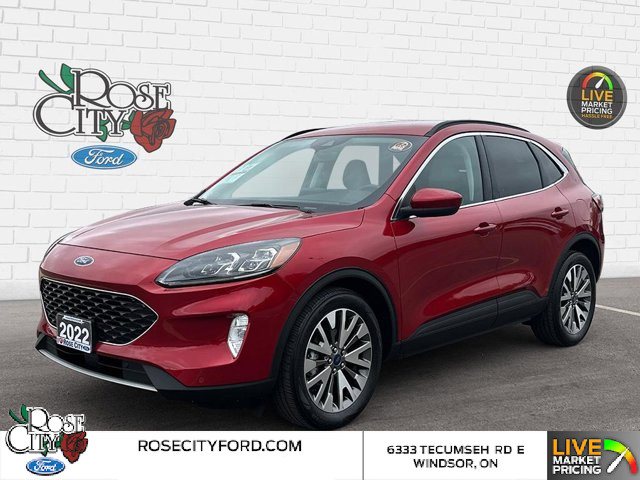 2022 Ford Escape Titanium Hybrid | Heated Seats | Remote Start in Cars & Trucks in Windsor Region