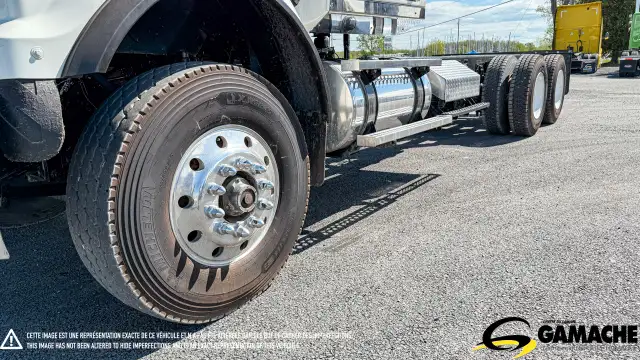 2010 WESTERN STAR 4900FA DAY CAB LONG CHASSIS in Heavy Trucks in Chilliwack - Image 14