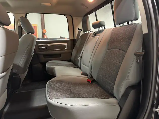 2019 RAM 1500 Classic SLT in Cars & Trucks in Owen Sound - Image 7