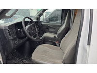New Arrival - Clean Carfax - No Accidents - Fully Serviced, Ontario Safety Standards & Commercial An... (image 6)