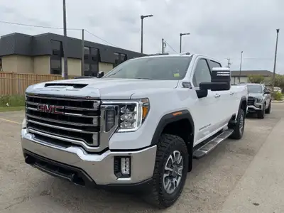 2022 GMC Sierra 2500 SLT Crew Cab 4WD GMC Sierra 2500 SLT Crew Cab 4WD 2022 Engine: 8 Cylinder Engin...