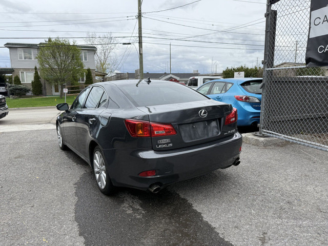 2009 Lexus IS 250 All-wheel Drive Sedan Automatic in Cars & Trucks in Ottawa - Image 3