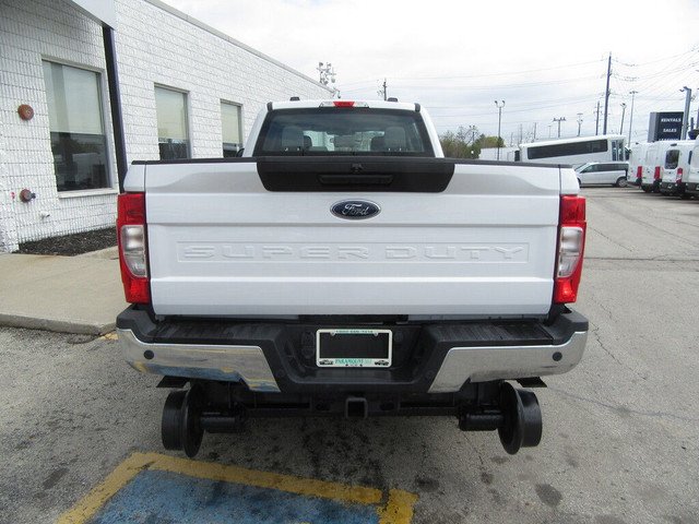 2022 Ford F-250 GAS 4X4 CREW CAB BRAND NEW HI-RAIL PKG 8FT LONGB in Cars & Trucks in Oakville / Halton Region - Image 4