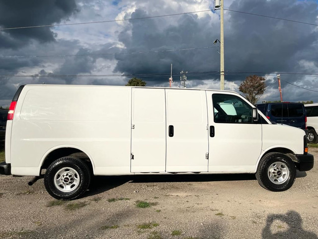 2012 GMC Savana Cargo Van Extended 155 WB in Cars & Trucks in Oakville / Halton Region