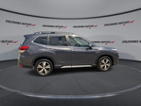 This Subaru Forester has a powerful Gas 4cyl 2.5L engine powering this Variable transmission. Power... (image 8)
