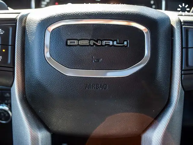 2023 GMC Sierra 1500 Denali 4WD Crew Cab 147 Sunroof Navi in Cars & Trucks in Mississauga / Peel Region - Image 29