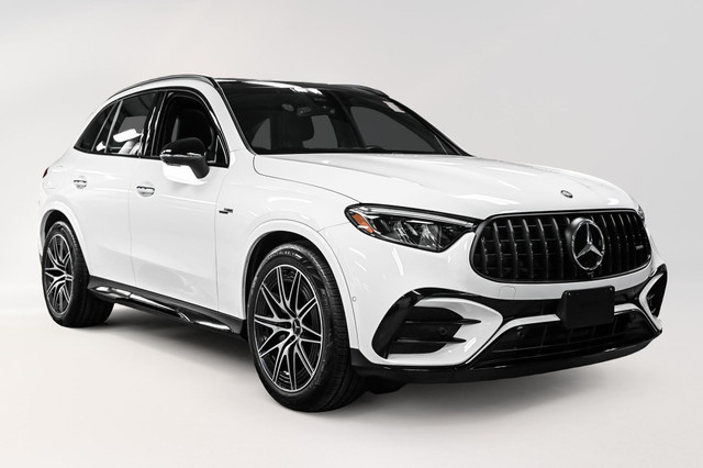 2024 Mercedes-Benz GLC43 AMG 4MATIC+ SUV | Premium | Night | Bur in Cars & Trucks in City of Montréal - Image 4