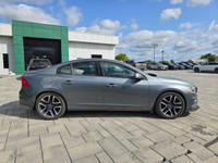 2018 Volvo S60 Dynamic T6 AWD with only 85,000kms. Clean history with no accidents See Carfax attach... (image 3)