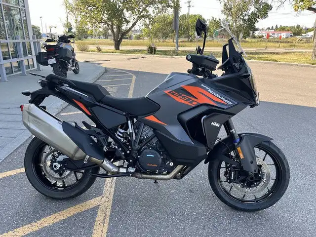 2023 KTM Super Adventure 1290 S in Street, Cruisers & Choppers in Calgary - Image 2