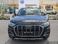 This Audi Q5 boasts a Intercooled Turbo Gas/Electric I-4 2.0 L/121 engine powering this Automatic tr... (image 7)