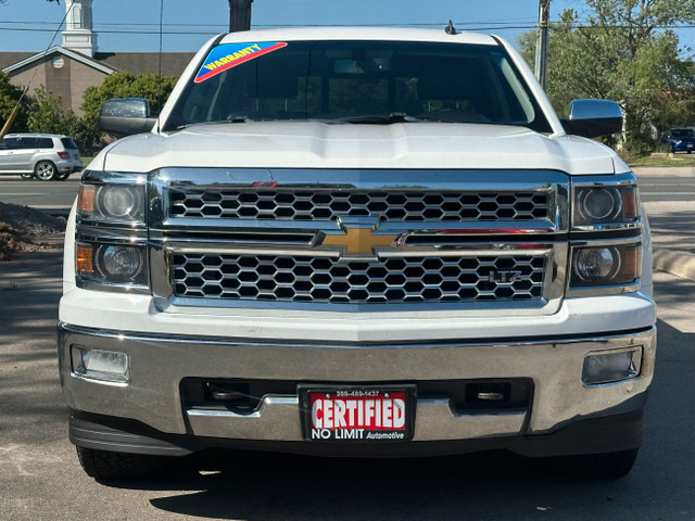 2014 CHEVROLET SILVERADO 1500 LTZ CREW CAB 4X4 5.3L V8 CERTIFIED in Cars & Trucks in Hamilton - Image 3