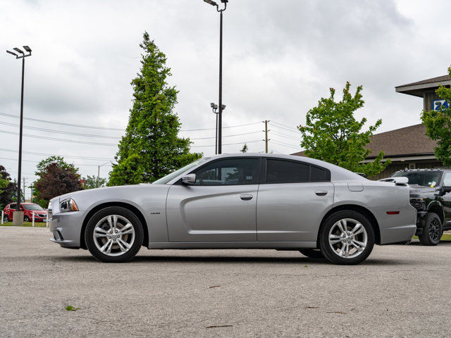 2011 Dodge Charger RT in Cars & Trucks in Barrie - Image 4