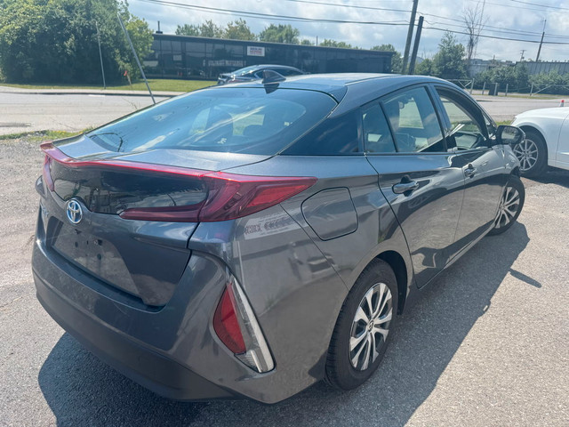 2020 Toyota Prius Prime XLE in Cars & Trucks in Ottawa - Image 3