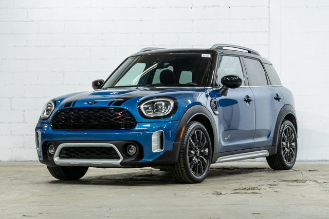 2022 MINI Countryman Cooper S ALL4 | Premier+ | Harman Kardon in Cars & Trucks in City of Montréal - Image 3