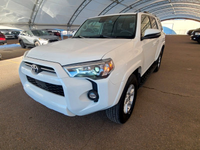 2022 Toyota 4Runner Sunroof, Heated Front Seats, 3rd Row