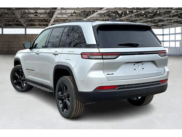 2025 Jeep Grand Cherokee Altitude in Cars & Trucks in Mississauga / Peel Region - Image 3