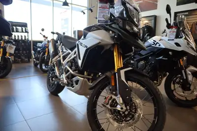 2025 Triumph Tiger 900 Rally Pro Matte Khaki Green Setting a new benchmark to tackle off-road riding...