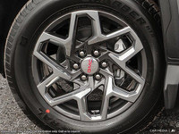 This GMC Sierra 1500 delivers a sturdy engine powering this Automatic transmission. * This GMC Sierr... (image 7)