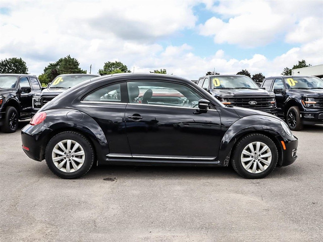 2015 Volkswagen The Beetle 2dr Cpe 1.8 TSI Man Comfortline in Cars & Trucks in Markham / York Region - Image 4