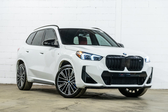 2024 BMW X1 M35i xDrive | Assistant de conduite | Sièges En in Cars & Trucks in City of Montréal