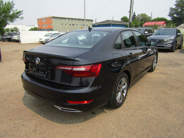 2019 Volkswagen Jetta Highline-LEAHTER-SUNROOF-BACKUP CAM in Cars & Trucks in Edmonton - Image 4