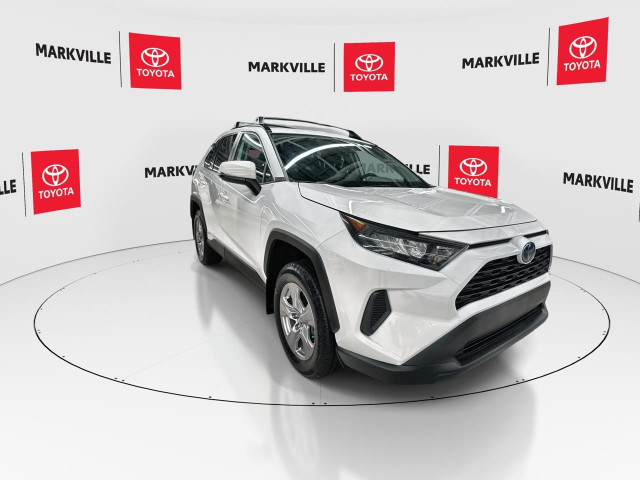 2022 Toyota RAV4 Hybrid LE CARPLAY & ANDROID AUTO | HEATED SE... in Cars & Trucks in Markham / York Region - Image 2