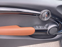 This 2024 Mini Convertible S is loaded and ready to take on the summer! With an upgraded engine, ret... (image 3)